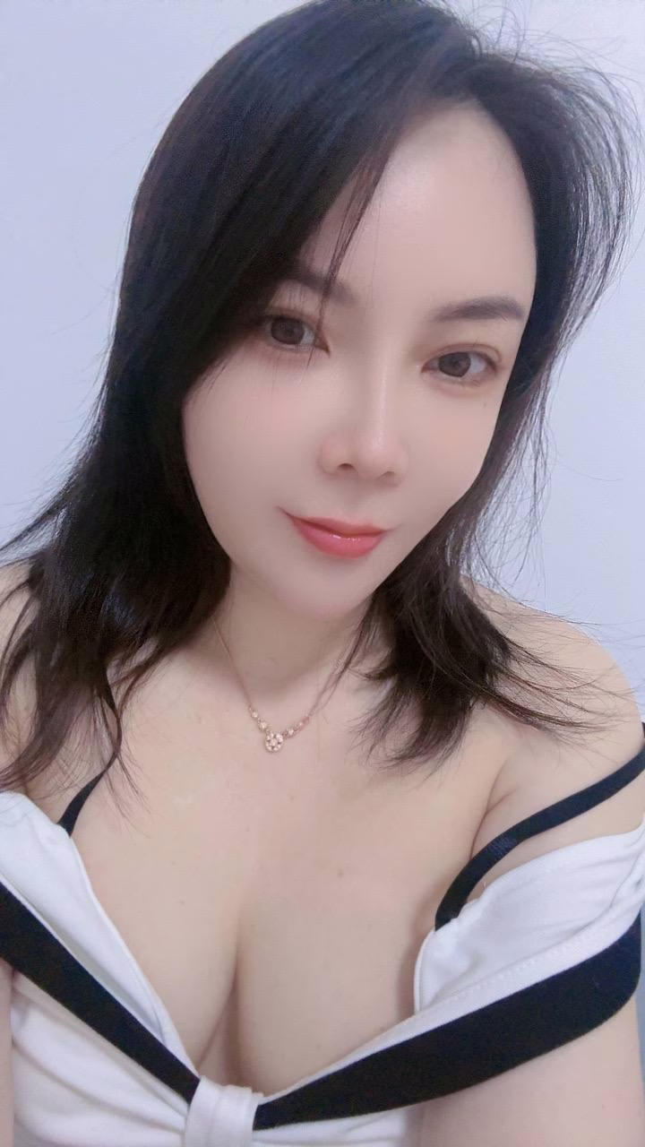 静安区-蜜莎