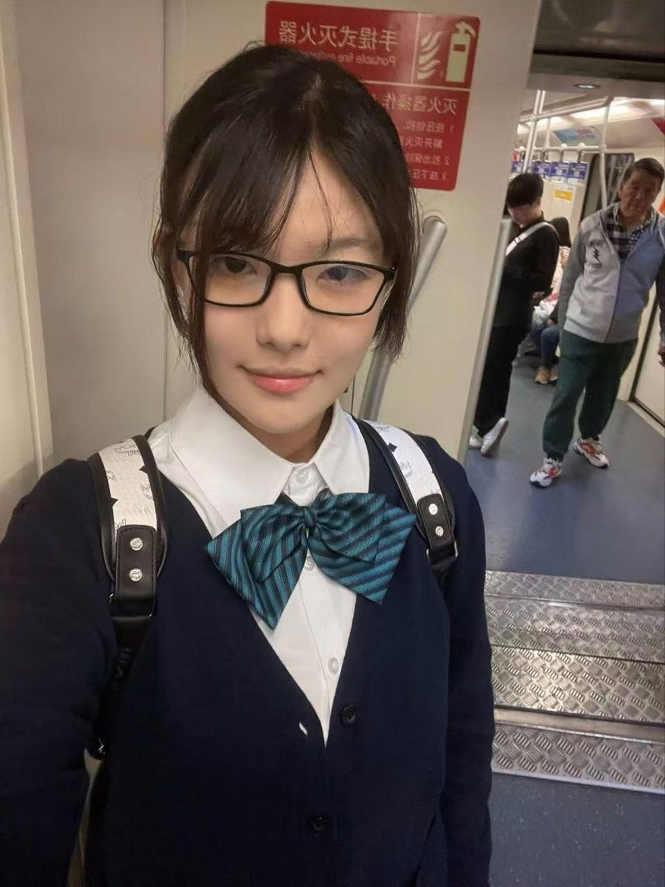 媒体文件 1